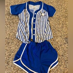 SPIRIT HALLOWEEN BASEBALL UNIFORM COSTUME